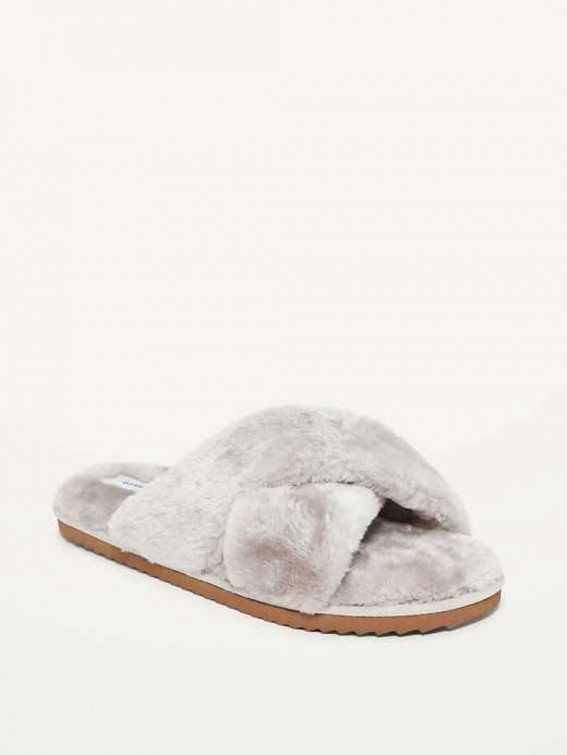 Old Navy Cozy Faux-Fur Cross-Strap Slippers Cloud Cover | AUT490127