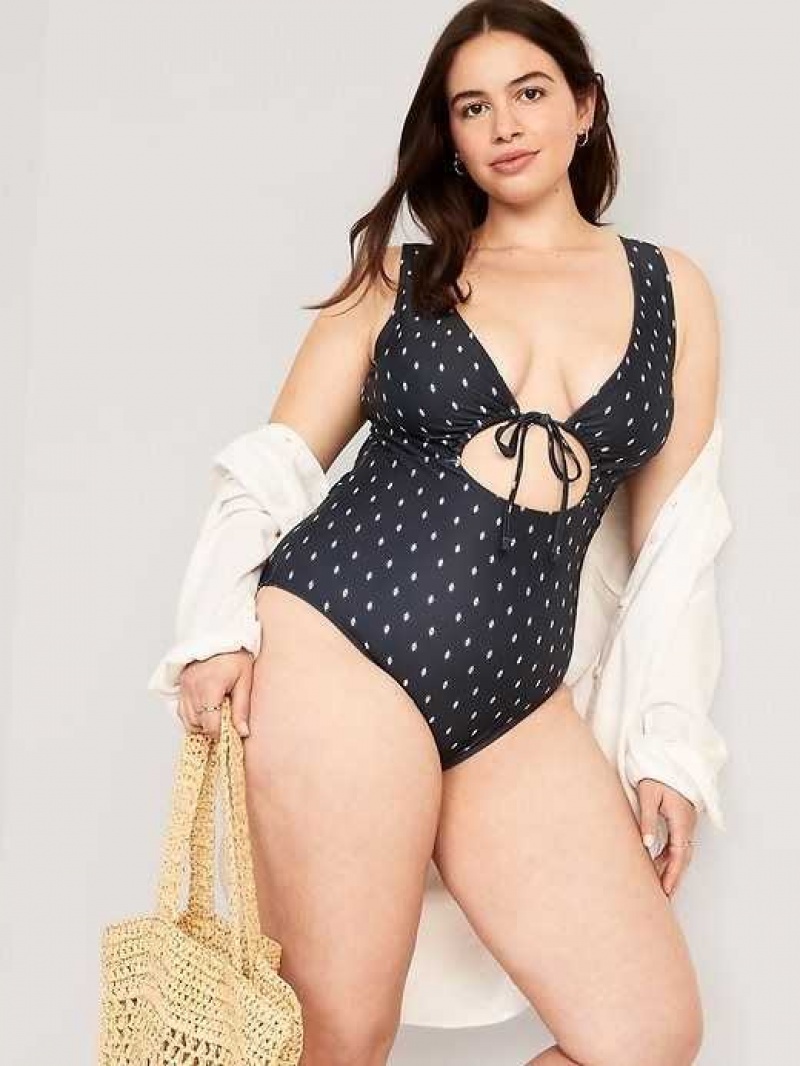 Old Navy Cutout-Front One-Piece Swimsuit Black | VMU814639