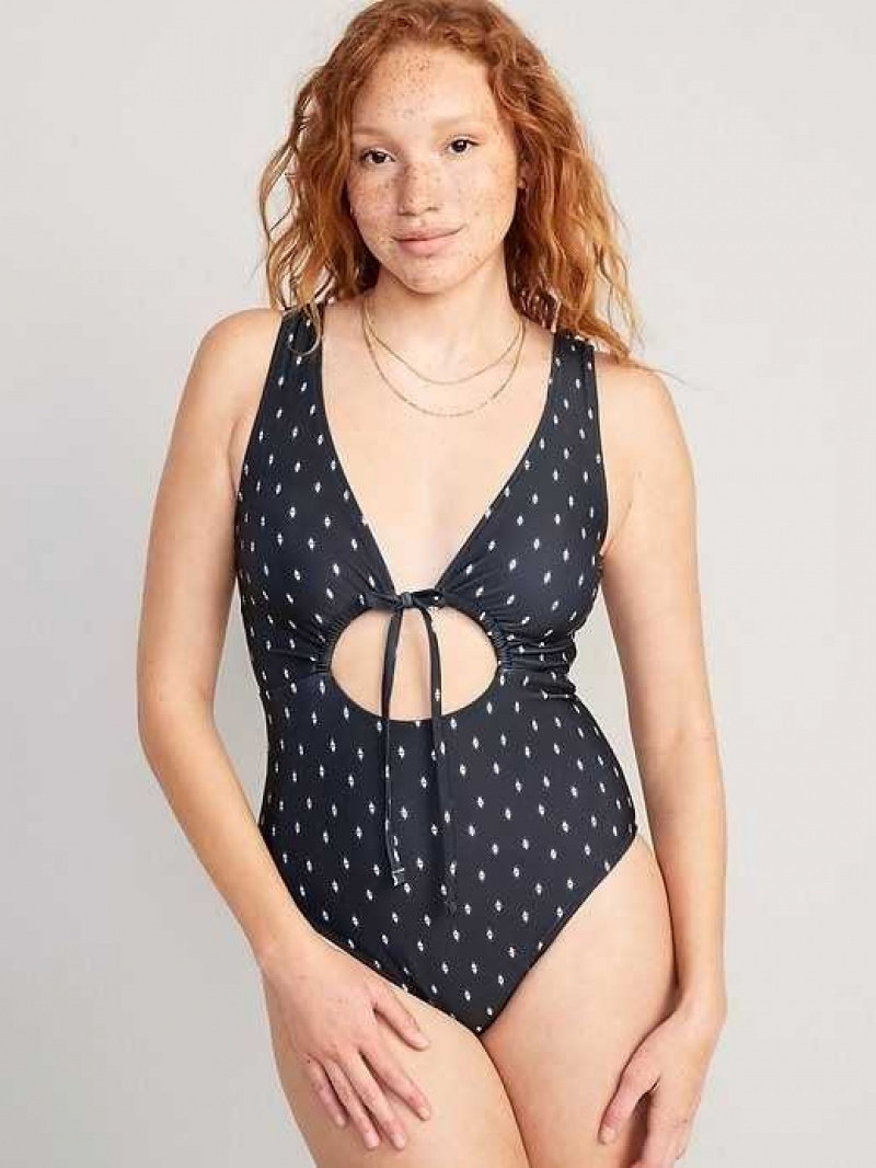 Old Navy Cutout-Front One-Piece Swimsuit Black | VMU814639