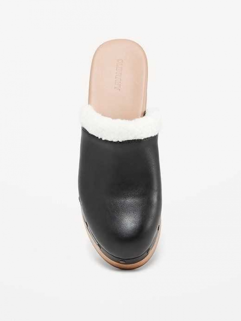 Old Navy Faux-Leather Sherpa-Lined Clogs Blackjack | VON635870