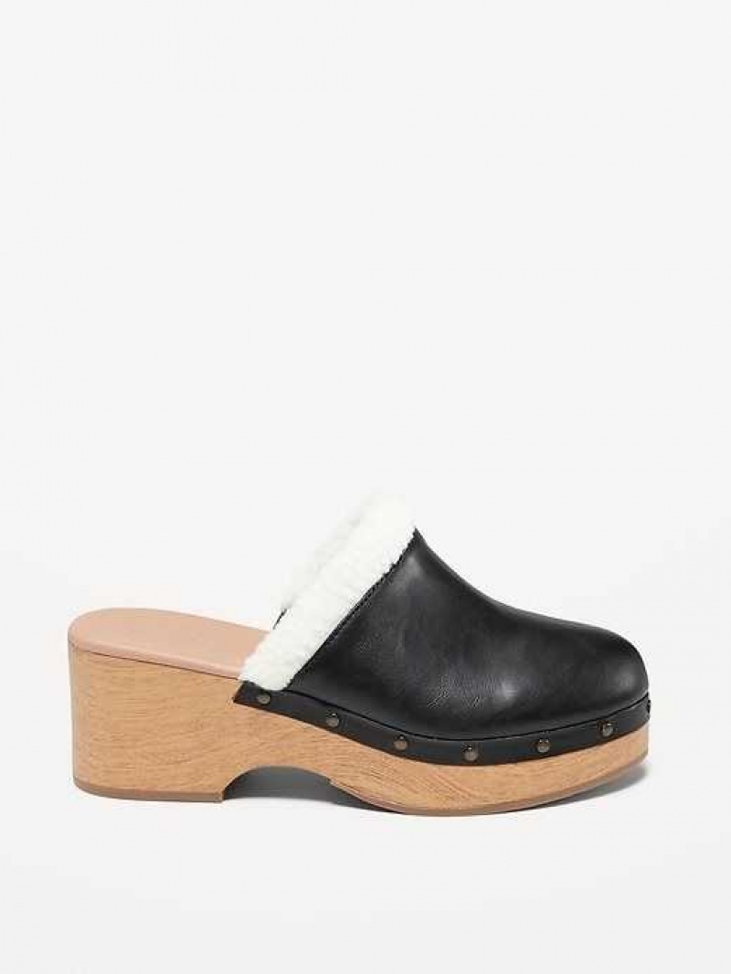 Old Navy Faux-Leather Sherpa-Lined Clogs Blackjack | VON635870