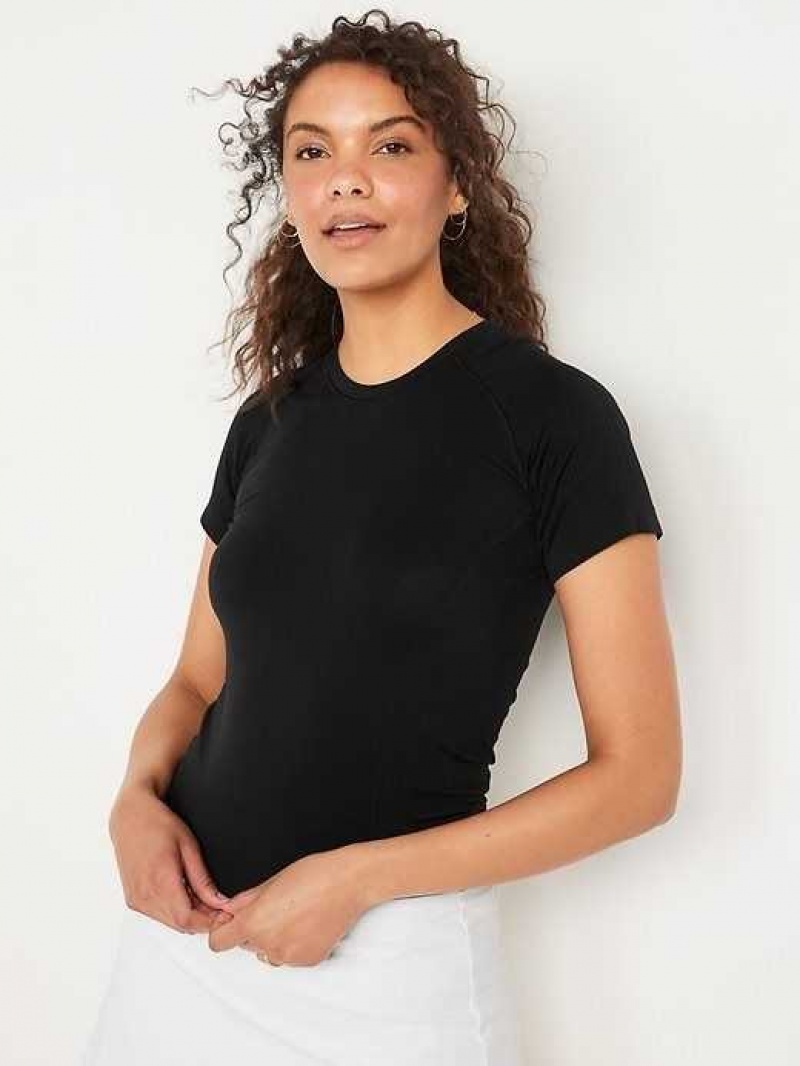 Old Navy Fitted Seamless Performance T-Shirt Blackjack | MSH704951