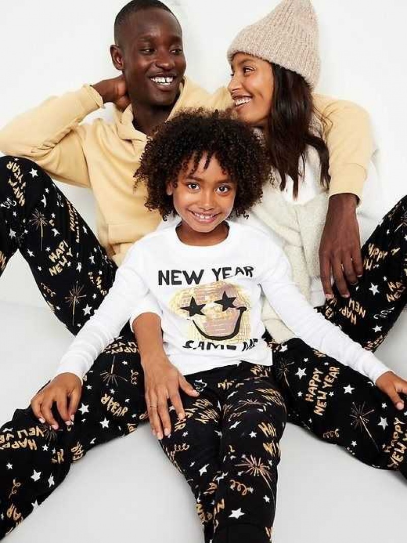 Old Navy Flannel Pajama Pants New Year Zzzs | SYN384507