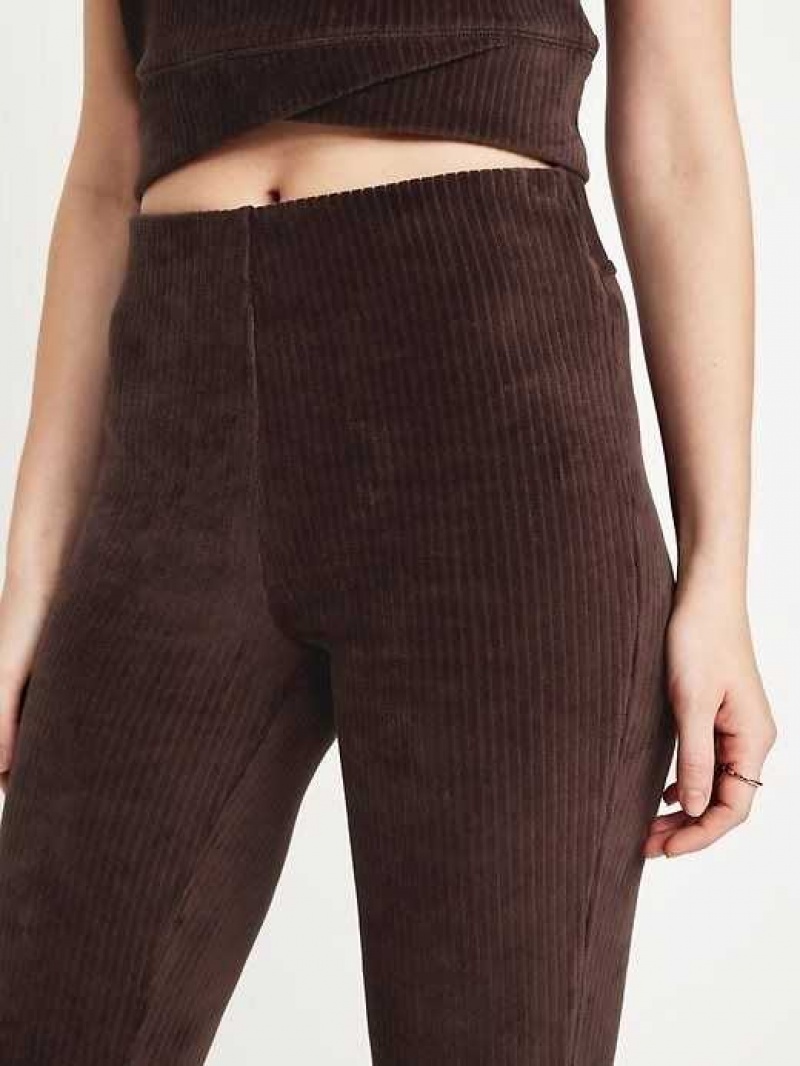 Old Navy High-Waisted Velvet Performance Flare Pants Topsoil | XNF256734