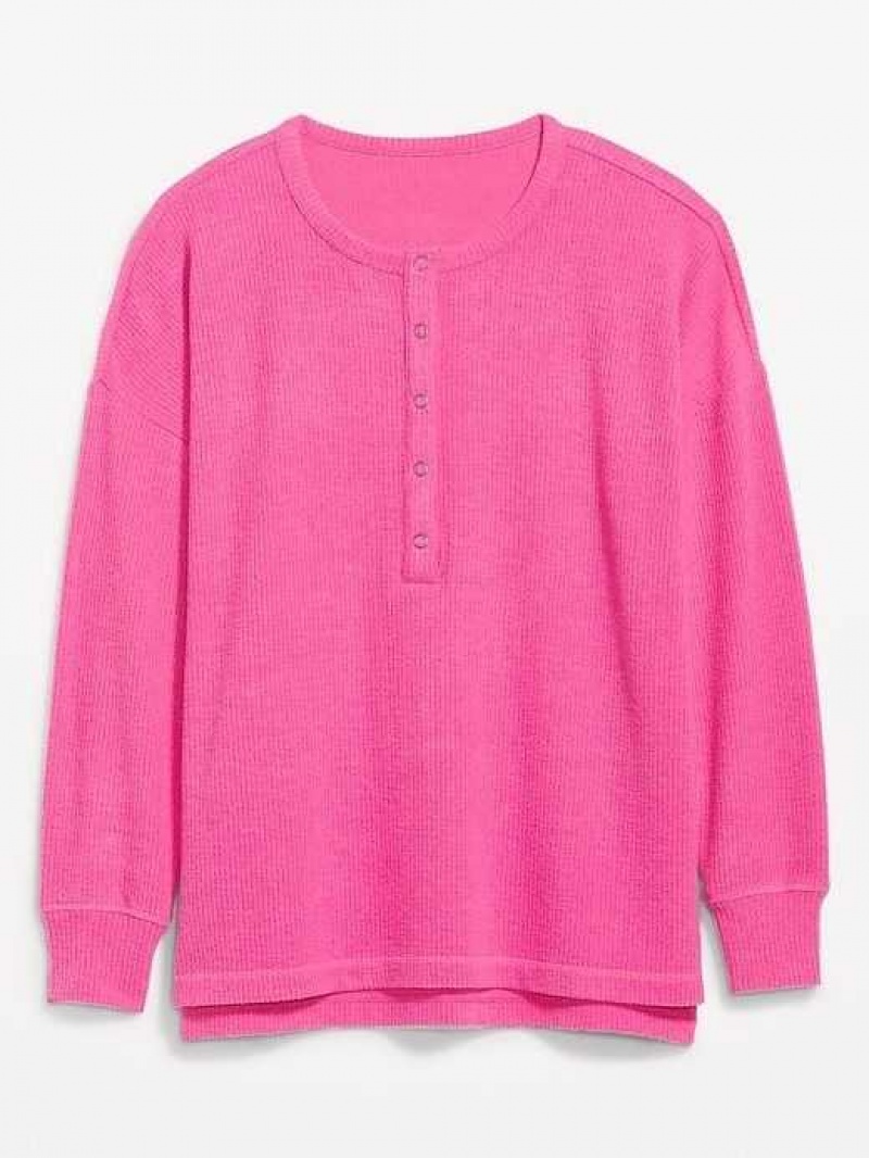 Old Navy Long Sleeve Oversized Boyfriend Henley Flamingo Feather | ZRN538479