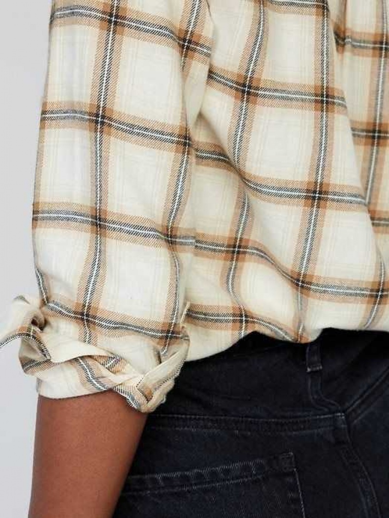 Old Navy Relaxed Classic Flannel Shirt Cream | GOH052194